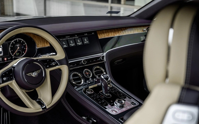 Bentley Continental GT cena 999000 przebieg: 60390, rok produkcji 2018 z Wołomin małe 254